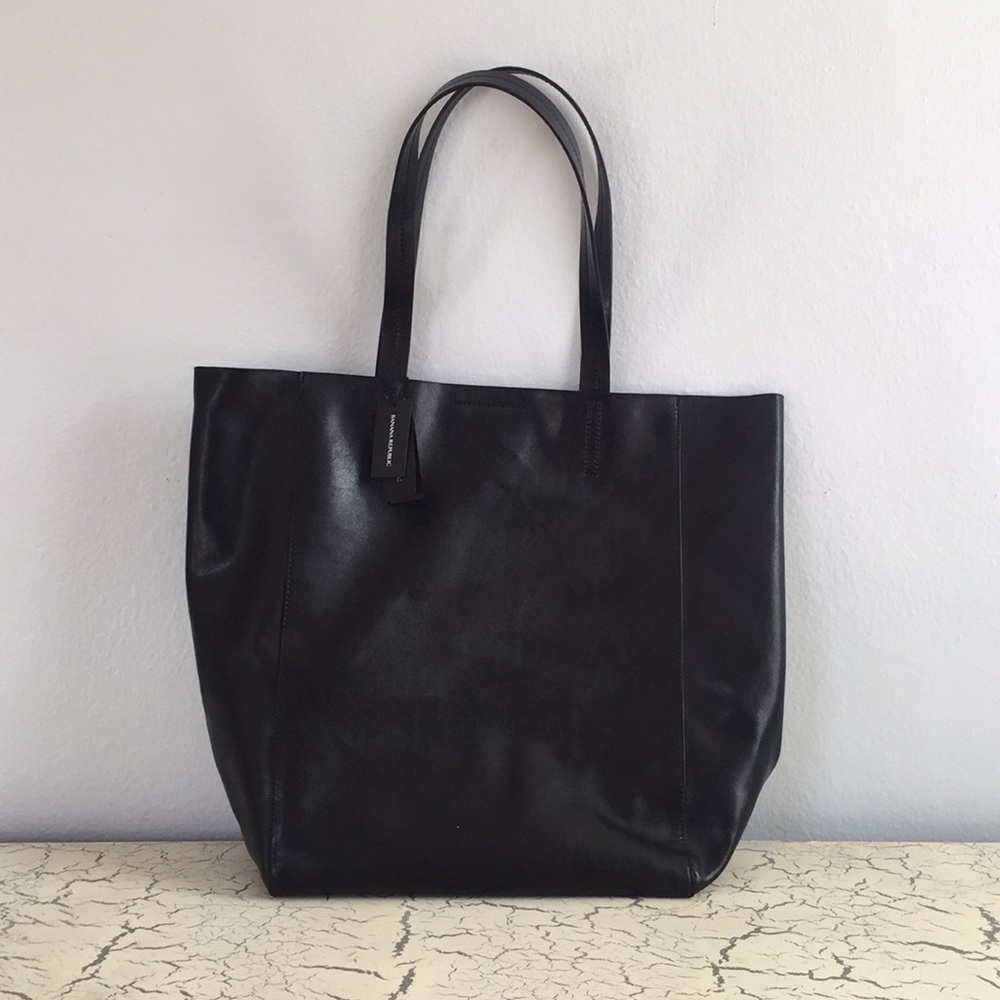Banana Republic Black Leather Handbag WITH TAGS